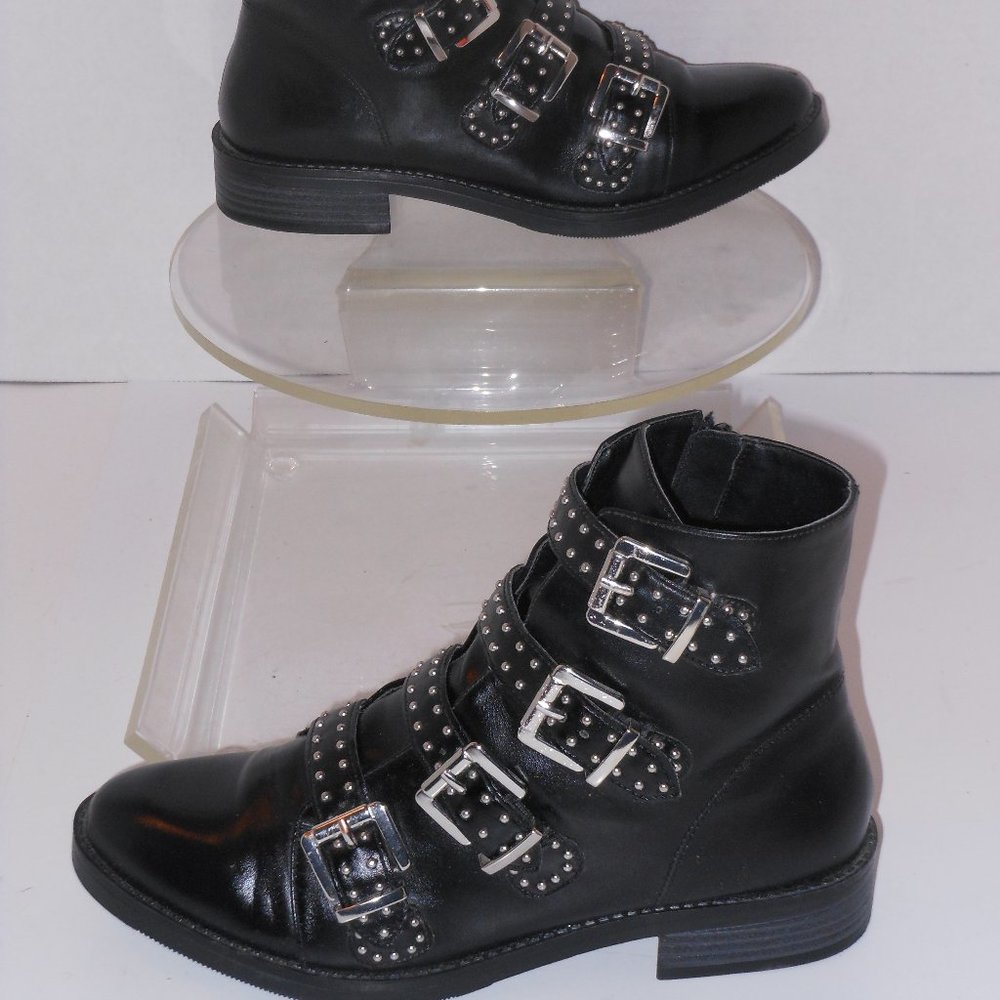 MADDEN NYC BLACK SILVER STUDDED ANKLE BOOTS SIZE 8 MEDIUM - Picture 3 of 7